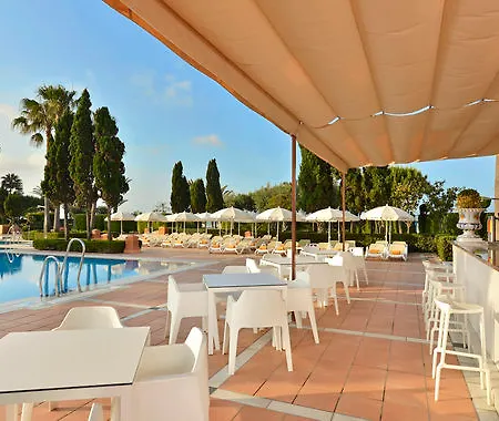 Iberostar Waves Malaga Playa 호텔 토록스