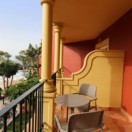 Iberostar Waves Malaga Playa 酒店 托罗克斯科斯塔