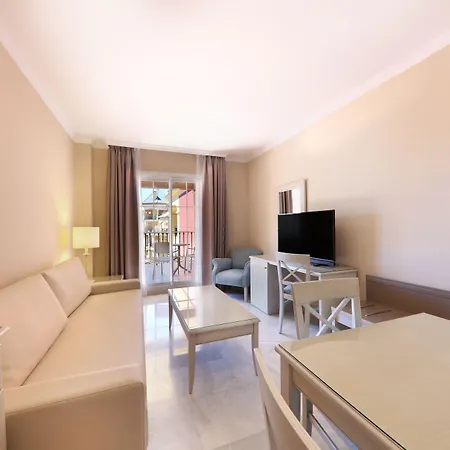 Iberostar Waves Malaga Playa 酒店 4*