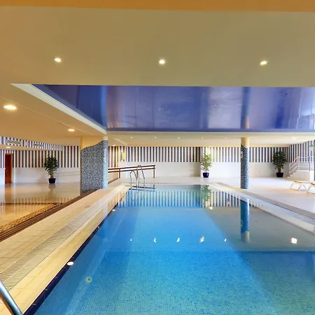 酒店 Iberostar Waves Malaga Playa 托罗克斯科斯塔